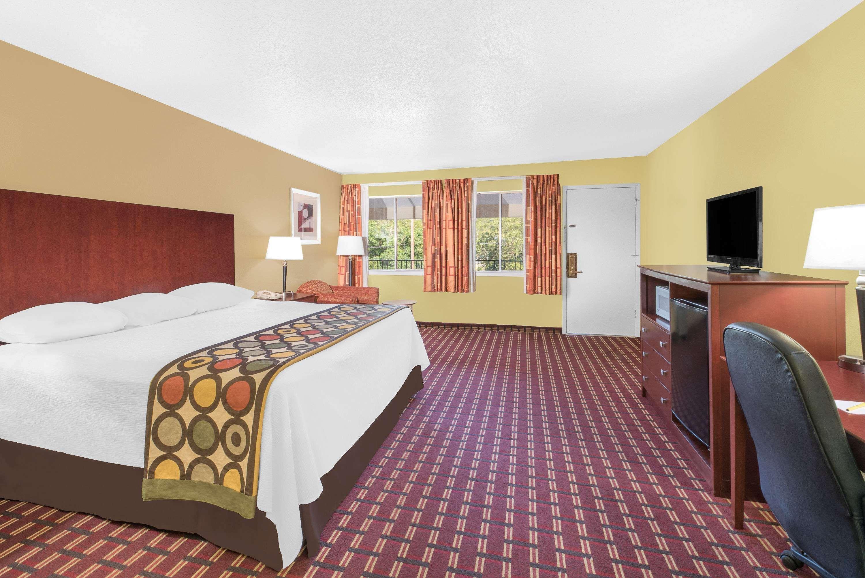 Super 8 By Wyndham Tx Motel 2*