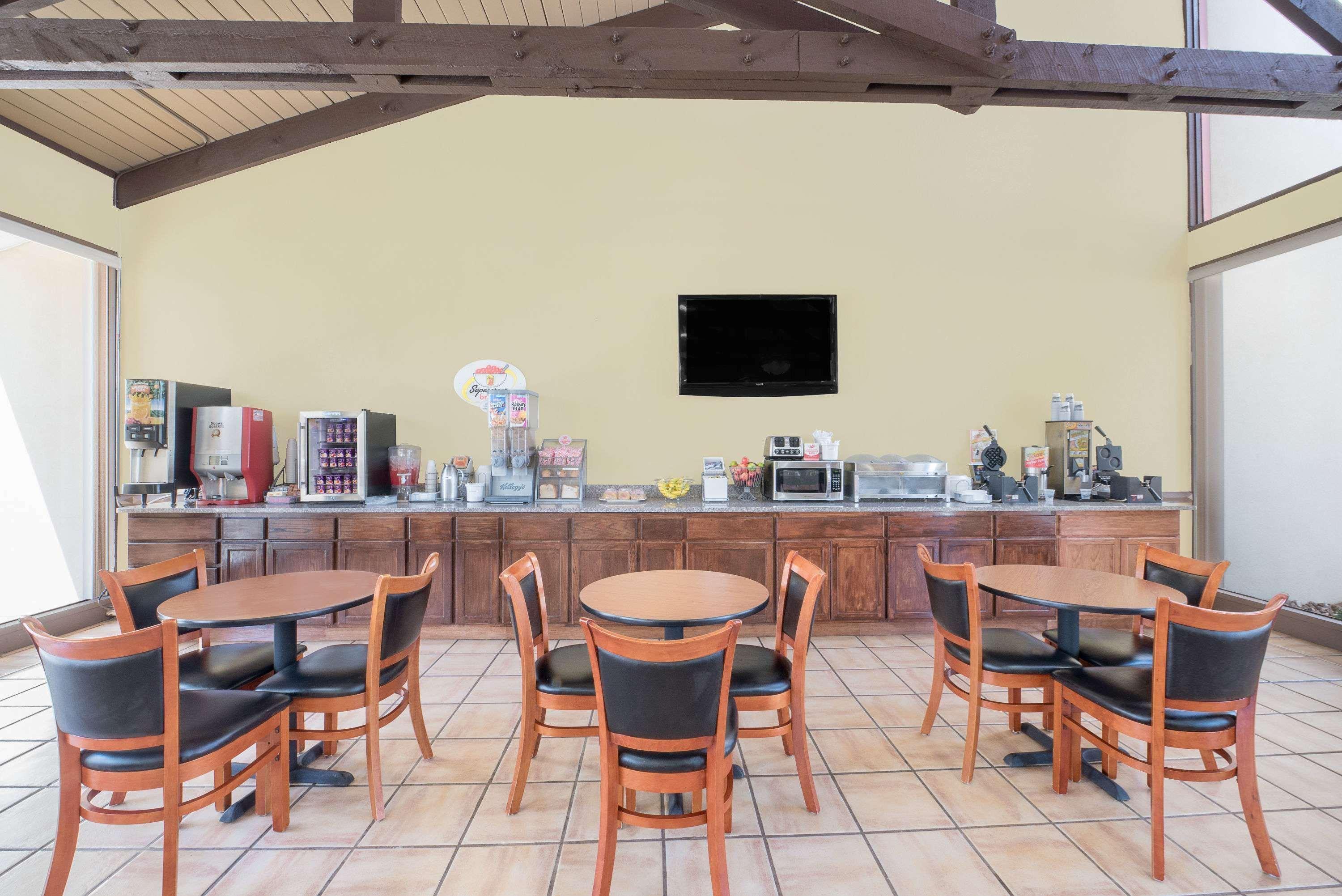 Motel Super 8 By Wyndham Tx