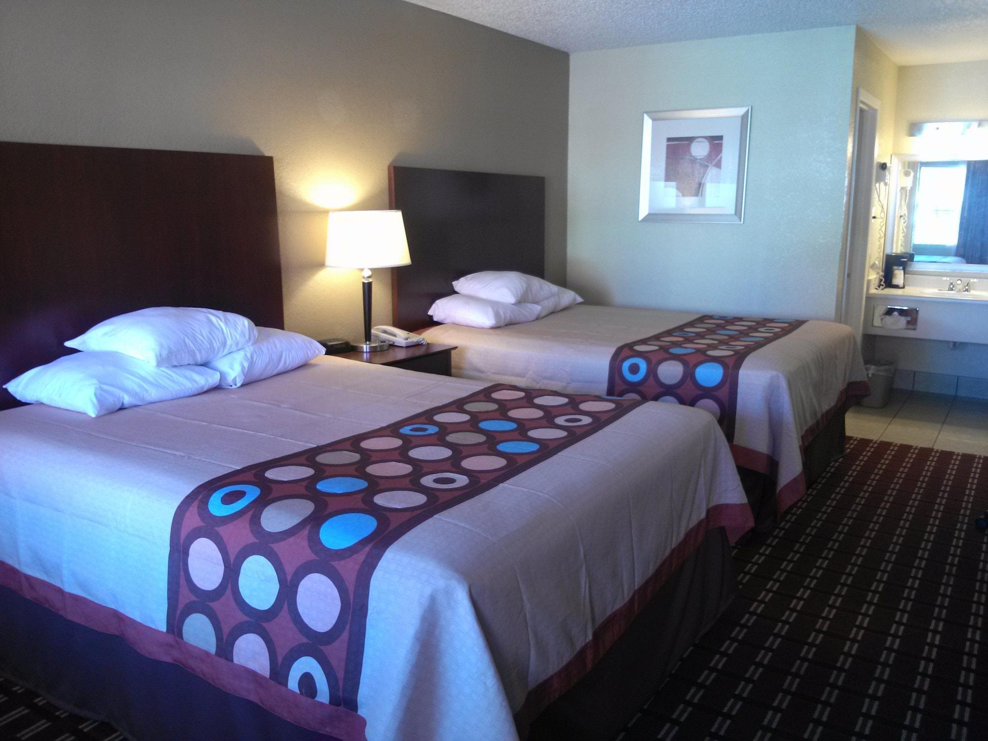 Super 8 By Wyndham Tx