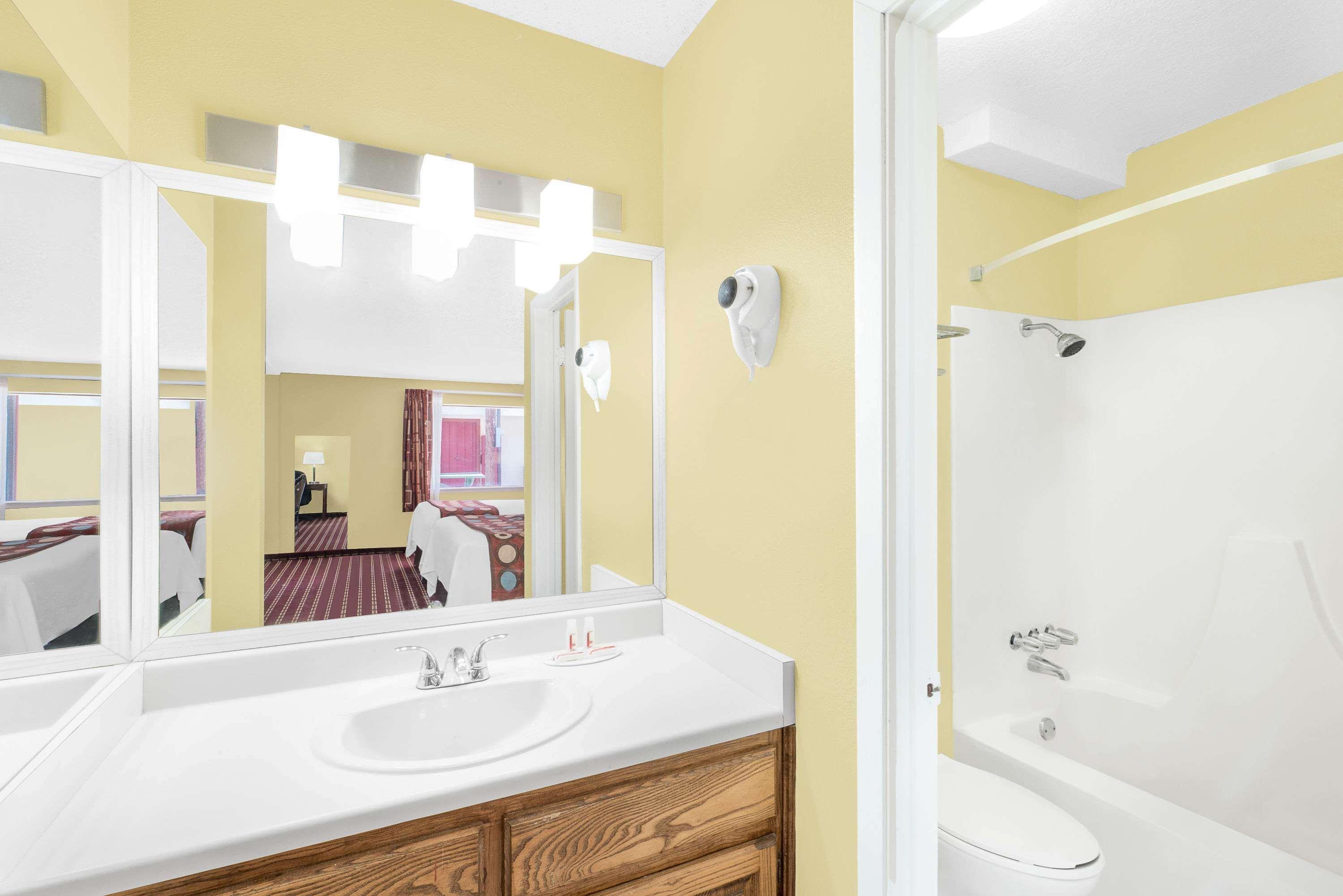 Motel Super 8 By Wyndham Tx