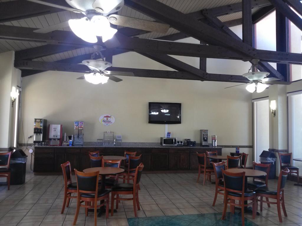 Super 8 By Wyndham Tx